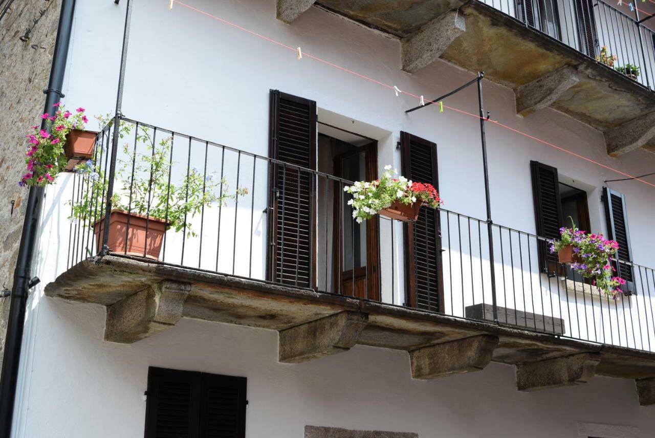 Ferienwohnung Le Quare Gravellona Toce Exterior foto